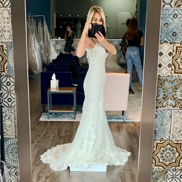 Maggie Sottero Abbie Wedding Dress Size 4 Ivory - Picture 2 of 7